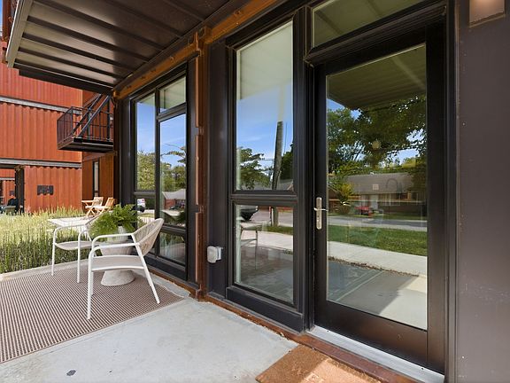 3rd image of 2126 Byrum Ave #2138