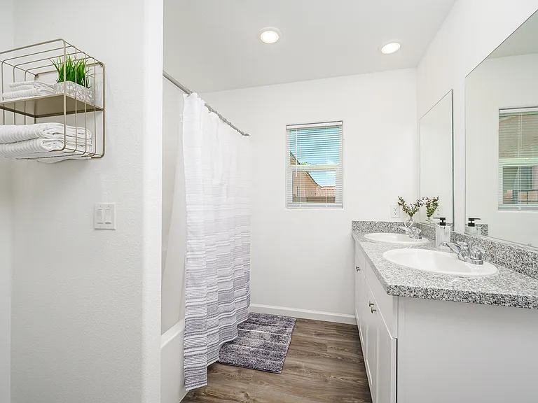 2389 Cottonwood Dr — Photo 9