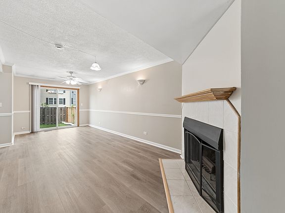 5th image of 942 Cardiff Ct