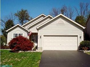 8412 Lucerne Dr, Reynoldsburg, OH 43068