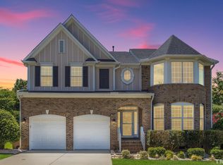 2000 Wolfs Bane Dr, Apex, NC 27539