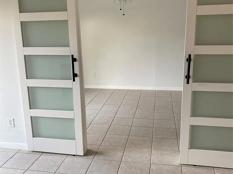 10075 Westpark Dr #70 — Photo 3