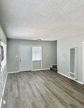 3rd image of 6115 Mesa Ave #2