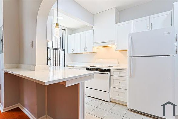 1st image of 2103 E Chelten Ave Floor 1