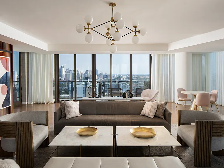 Gio Midtown — Photo 19