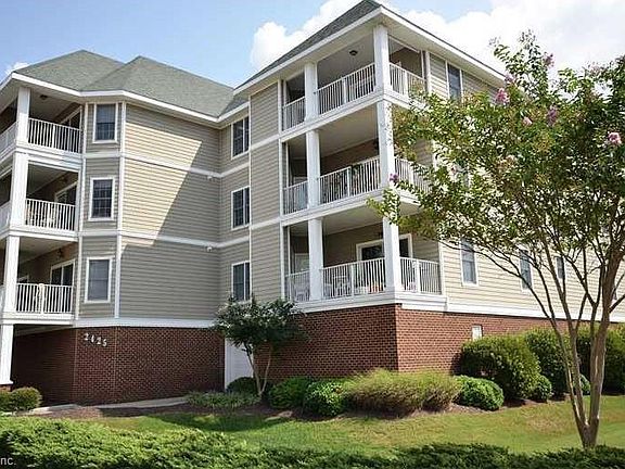 2nd image of 2425 Ocean Shore Cres APT 201
