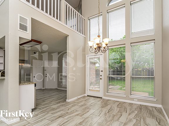 5th image of 3083 Wildflower Way