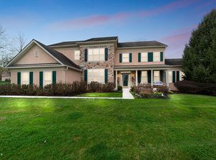 111 Windy Hollow Dr, Phoenixville, PA 19460