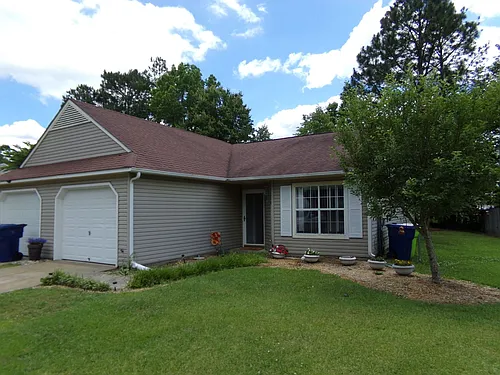 118 Village Ct Photo 1