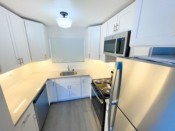 2nd image of 120 Portola Dr APT 16