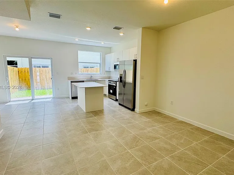 2632 SE 27th Dr — Photo 11