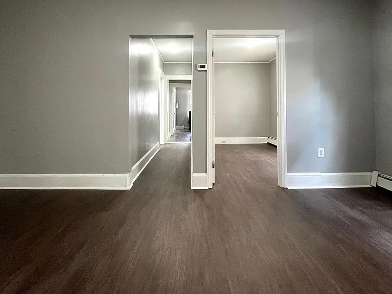 9 Rosedale Ave #2 — Photo 8