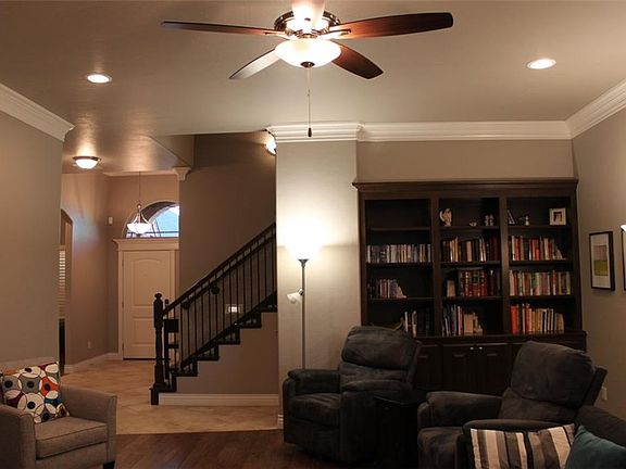 3rd image of 15504 Hatterly Ln