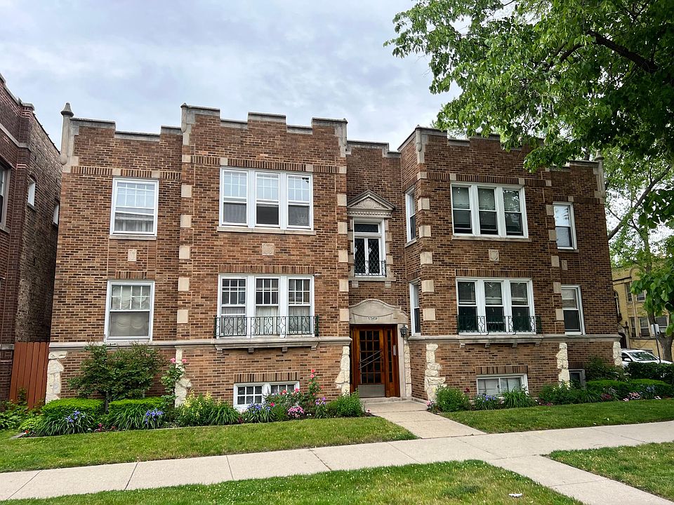 1st image of 2543 W Ardmore Ave #G