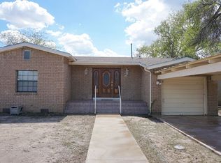 306 W 9th St, Del Rio, TX 78840