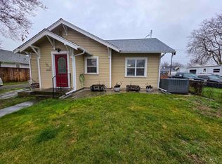 1212 7th St, Clarkston, WA 99403
