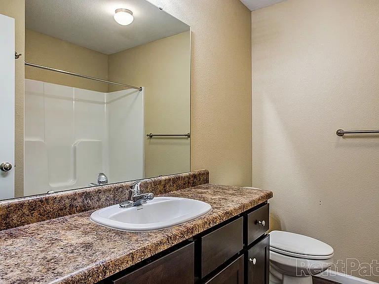 Terrace Green Apartments — Photo 13