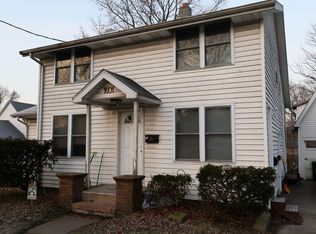 1601 S Main St APT B, Goshen, IN 46526