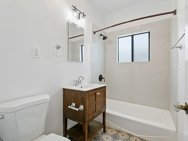 2055 E. 3rd St , Long Beach, CA, 90814 — Photo 30
