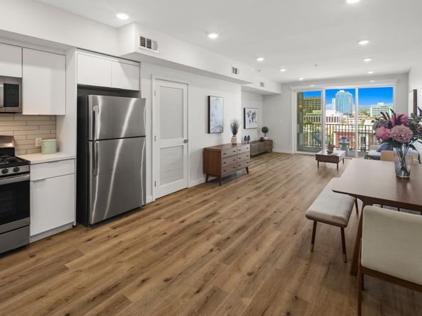2783 Francis Ave #401