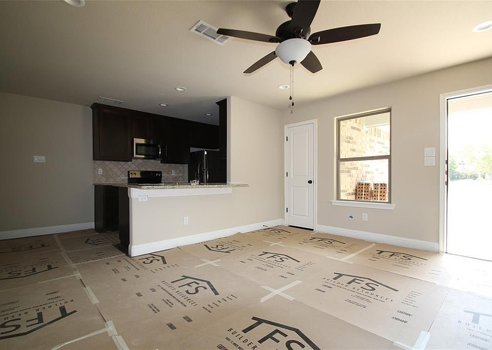 2nd image of 8120 Tanner Ave #8122