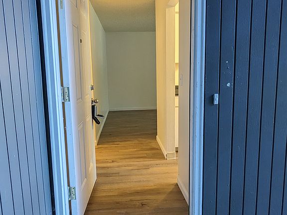 5th image of 1184 NE Turner Dr APT 1