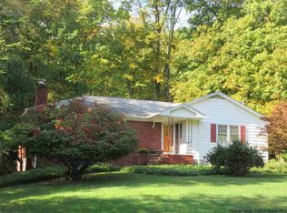 9 Park Dr, Hurley, NY 12498