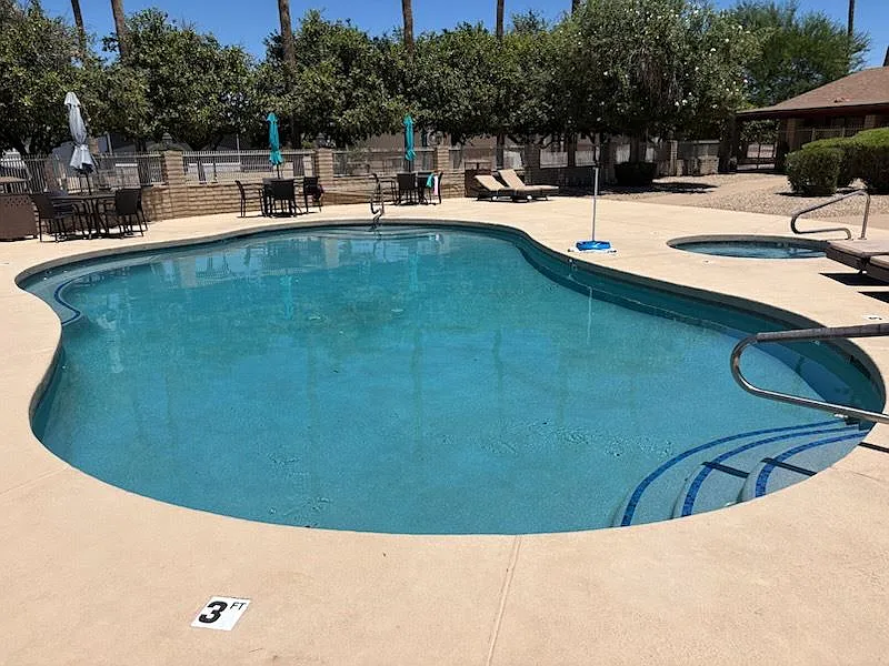 2 bed, 2.0 bath, 1216 sqft, $1,450 — Photo 2