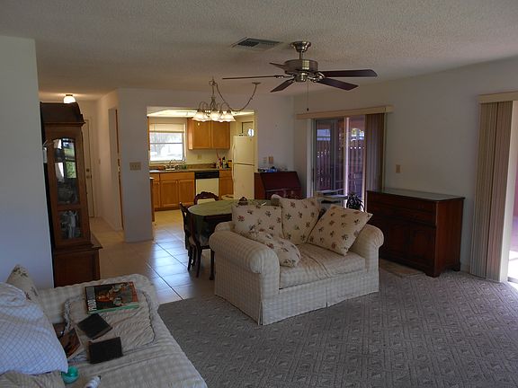 4th image of 506 Pangola Dr
