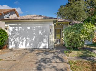 883 Majestic Cypress Dr N, Jacksonville, FL 32233