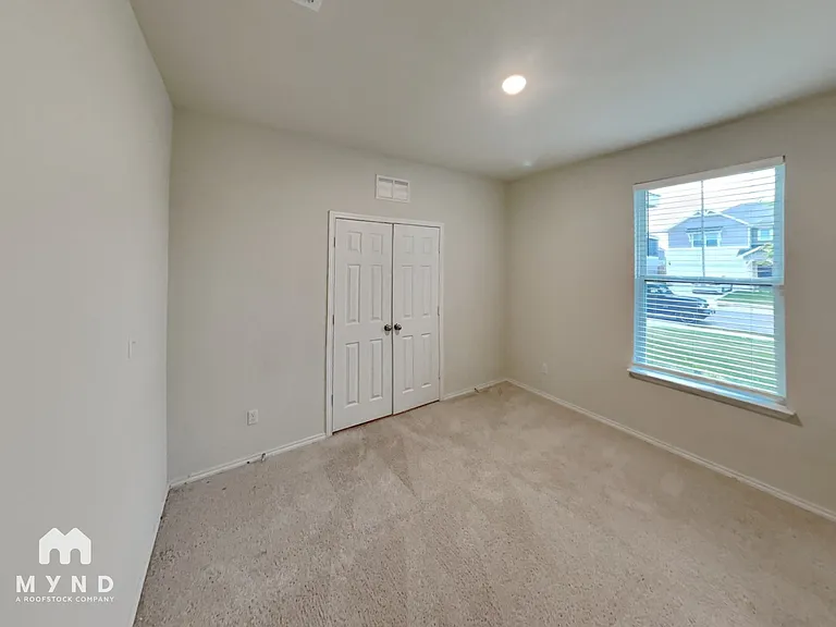 816 Beacon Hts — Photo 16