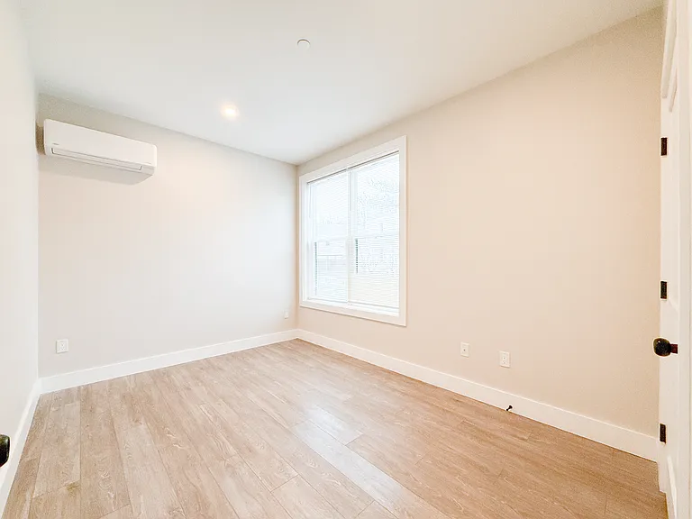 58 River St #3 — Photo 8