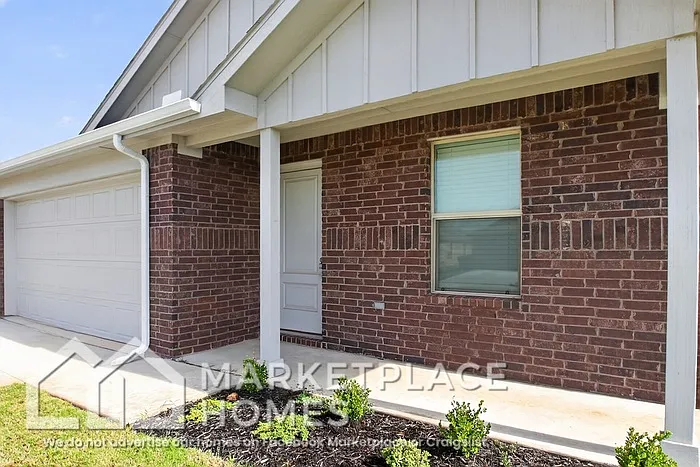 4 bed, 2.0 bath, 1720 sqft, $1,650 — Photo 3