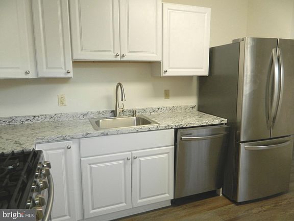 3rd image of 740 Quince Orchard Blvd #740-P1-T1