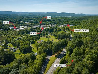 414 Mohawk Trl, Greenfield, MA, 01301