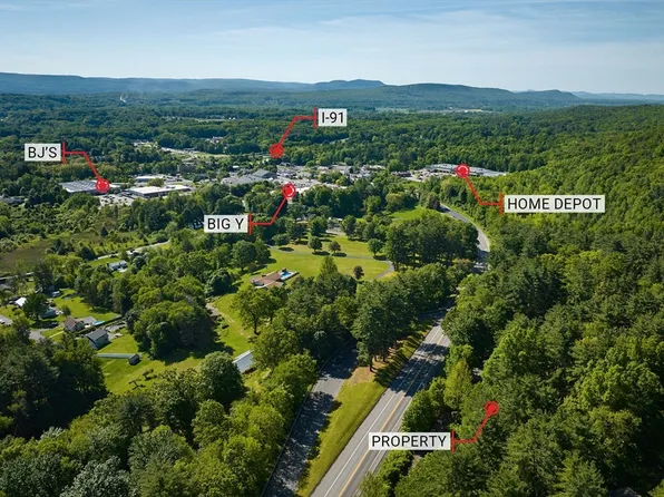 414 Mohawk Trl, Greenfield, MA 01301