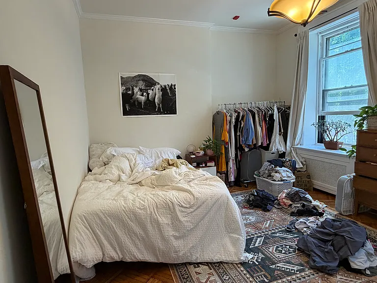 1731 Pine St #2F — Photo 7