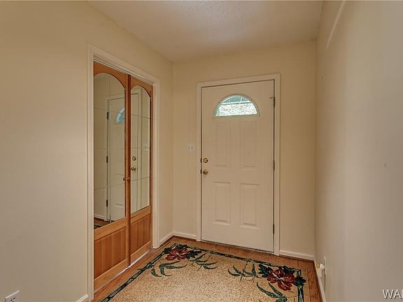 4th image of 11907 Tidewater Dr