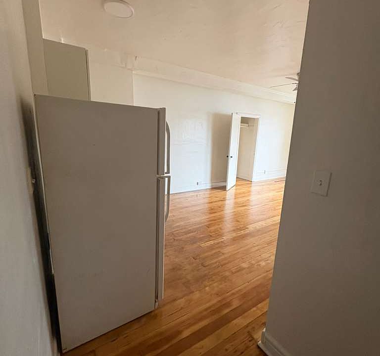1st image of 320 S Kingsley Dr #303
