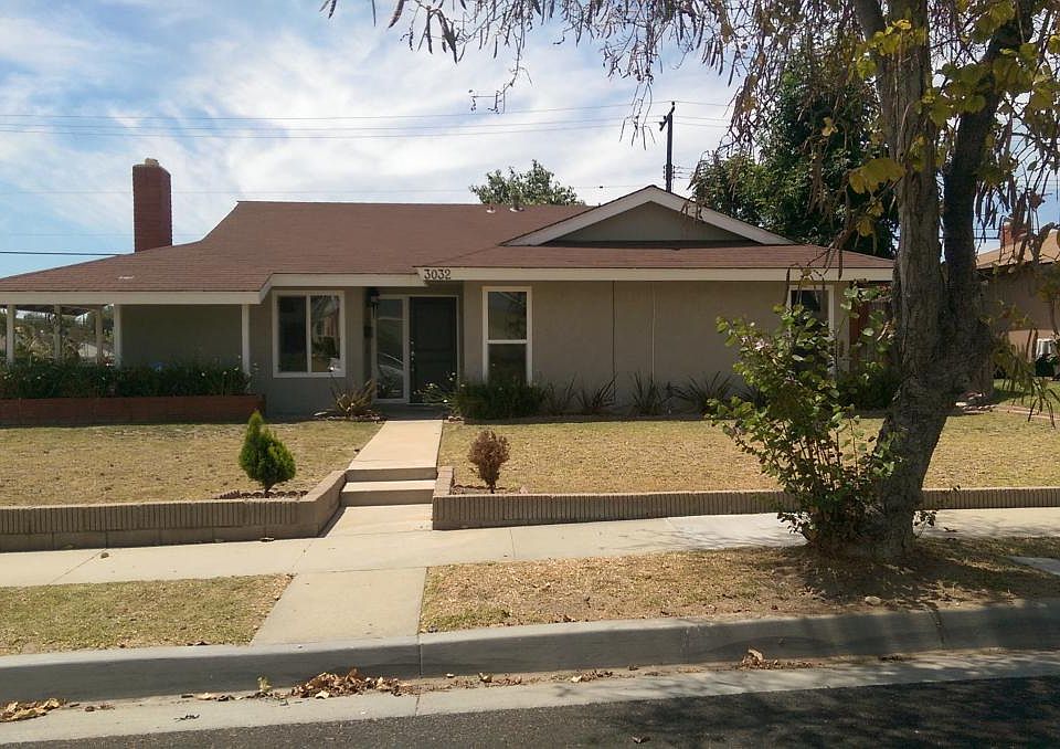 1st image of 3032 E Pinefalls Dr