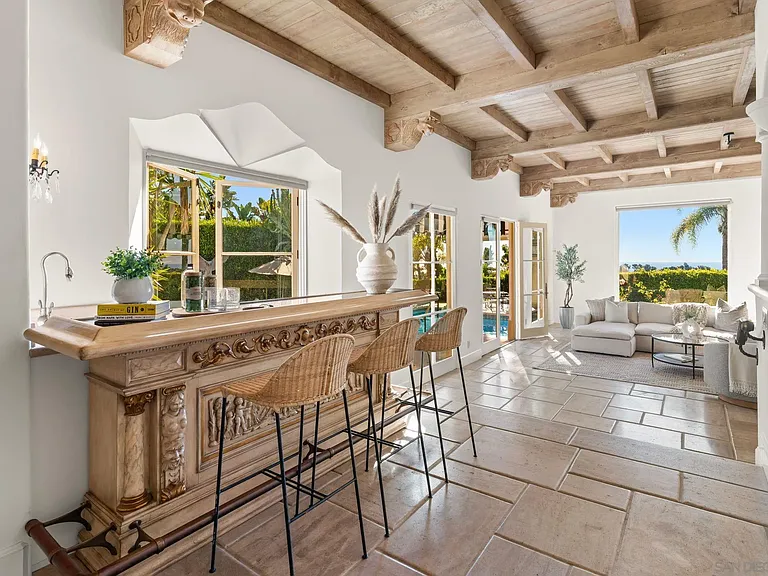 6692 La Jolla Scenic Dr S — Photo 10
