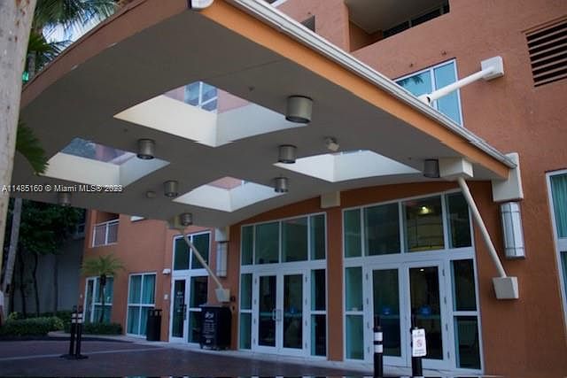 1st image of 2001 Biscayne Blvd APT 2205