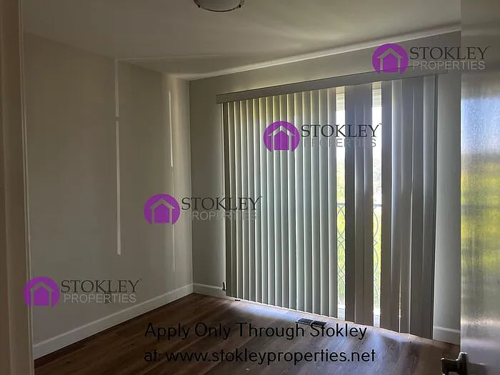 4045 Rhoda Way — Photo 22