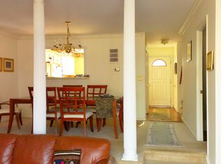 2322 Millennium Ln, Reston, VA 20191