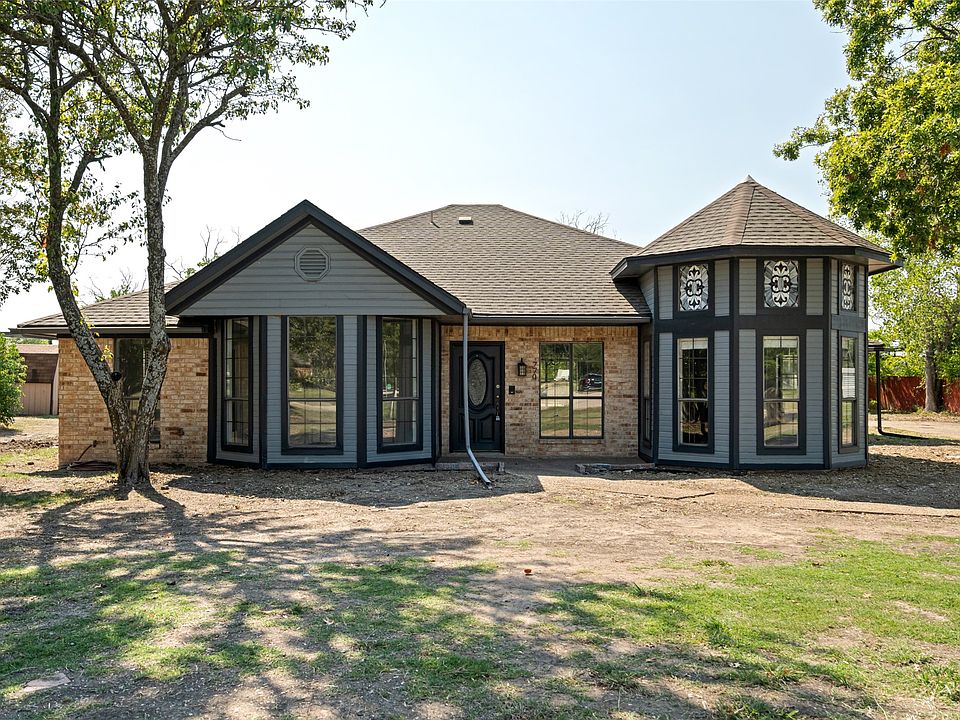 1st image of 770 Meadowbrook Dr