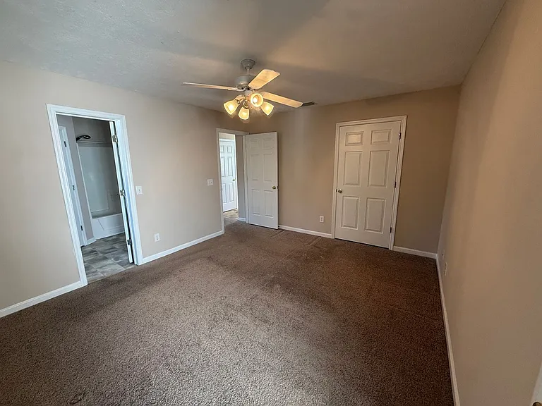 620 Federal Ct — Photo 11