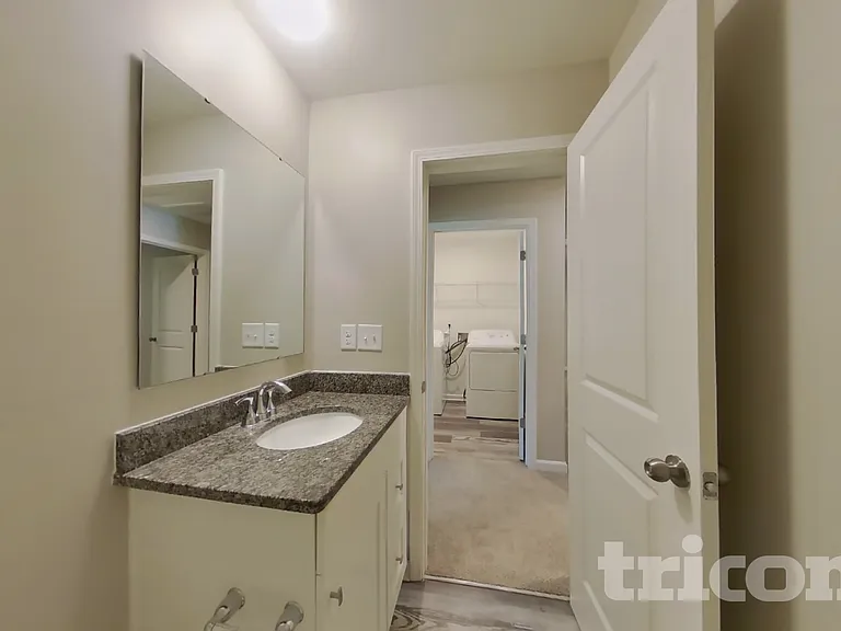 166 Oak Creek Rd — Photo 13