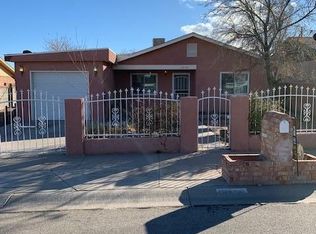 9208 Jenny Ave SW, Albuquerque, NM 87121