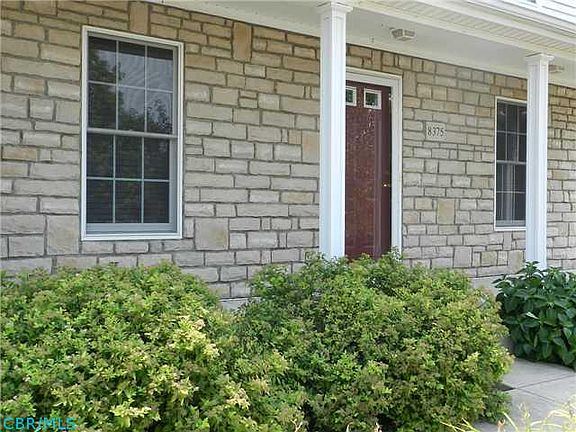 2nd image of 8375 Emerick Close