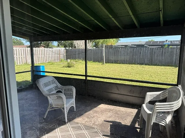 2480 Victor Rd — Photo 4